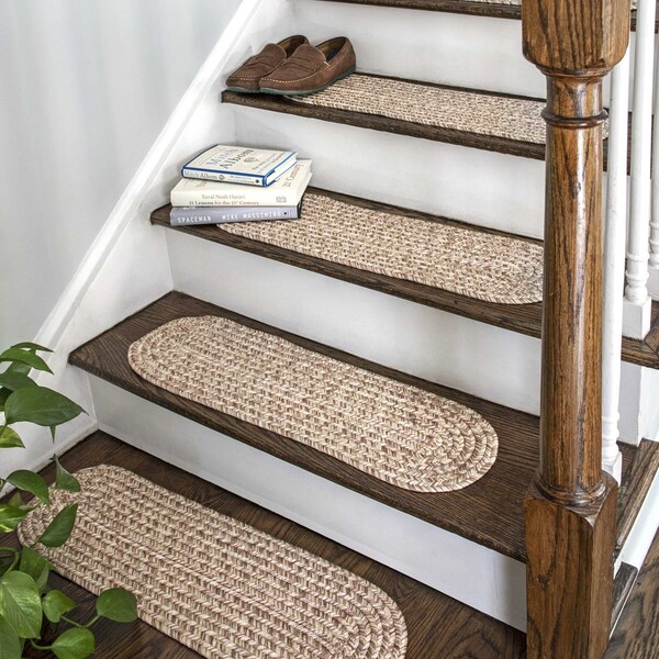 Nuloom Wynn Braided Indoor/Outdoor Area Rug 8in x 28in HJFV01G-OST13 - main